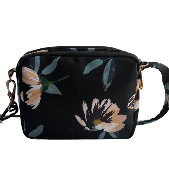 Travelon Anti-Theft RFID Crossbody Travel Bag *LOOKS NEW* - Picture 14 of 15